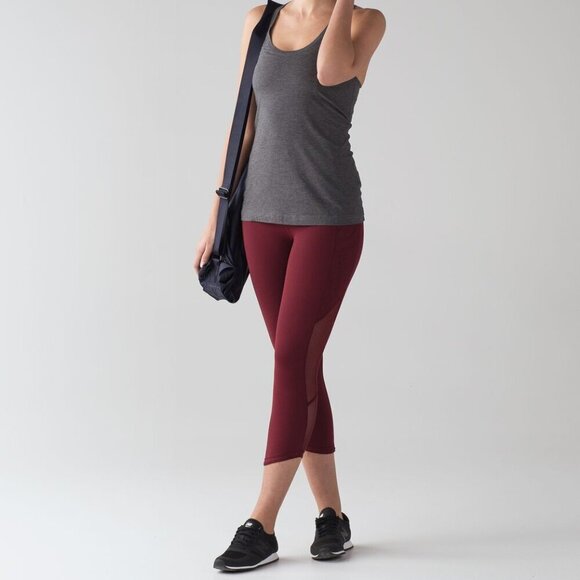 Lululemon Mesh Panel Body Con Crop Leggings Size 4 - Picture 2 of 8